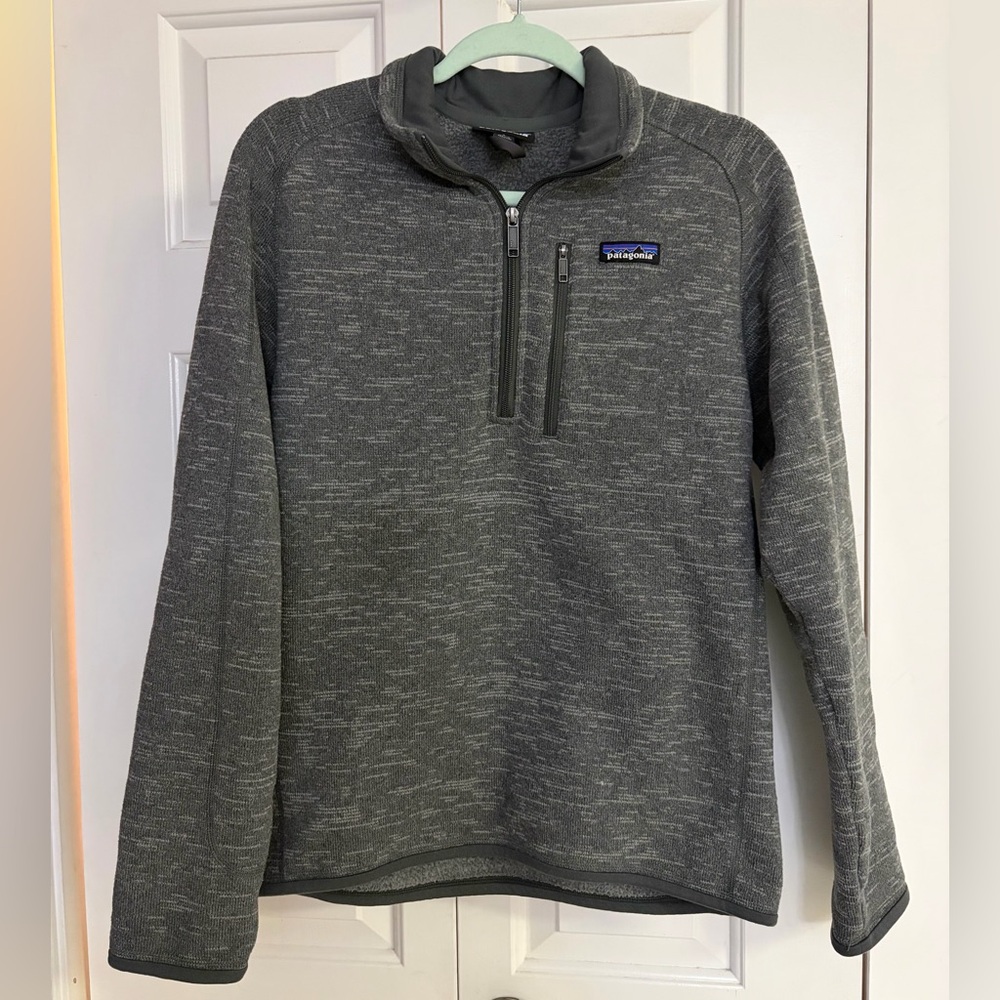 Patagonia Charcoal 1/4 zip better sweater fleece